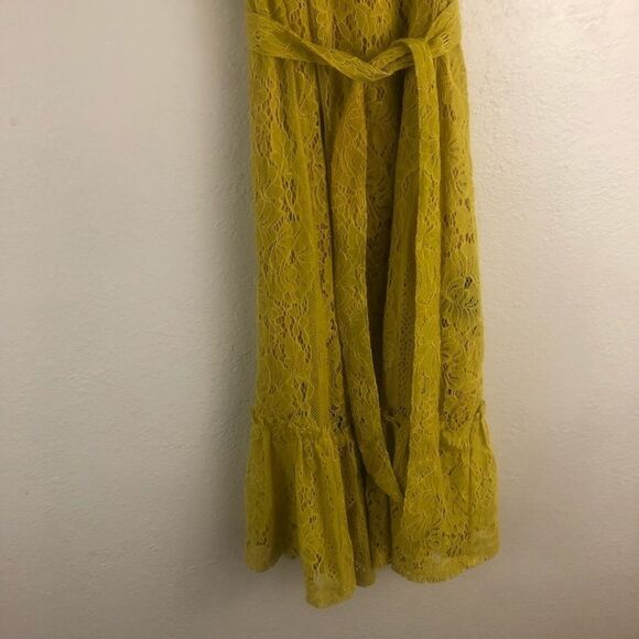 Sharagano off the shoulder lace yellow Dress size S - Picture 4 of 5